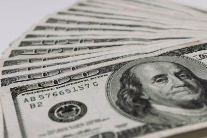 Vacation Money Saving Travel Agent